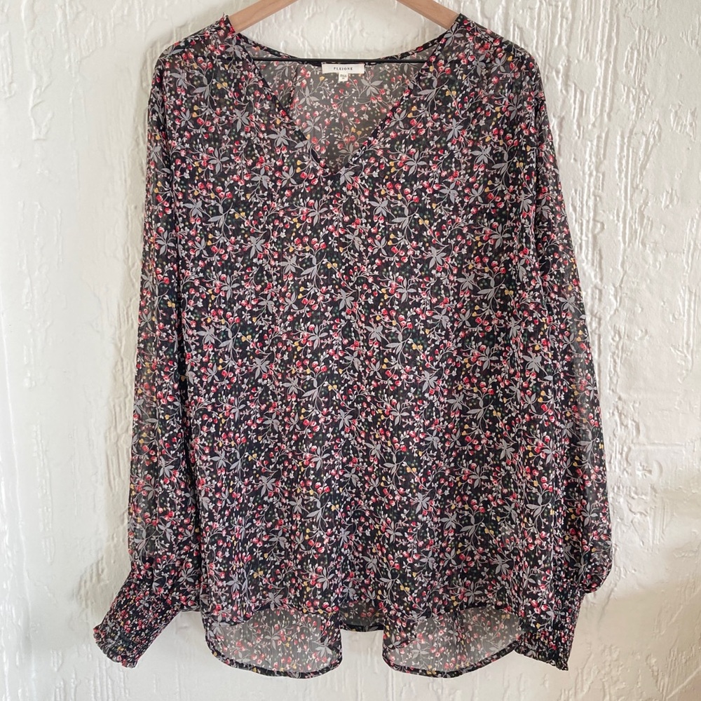 Pleione Floral Sheer Blouse Size 3X